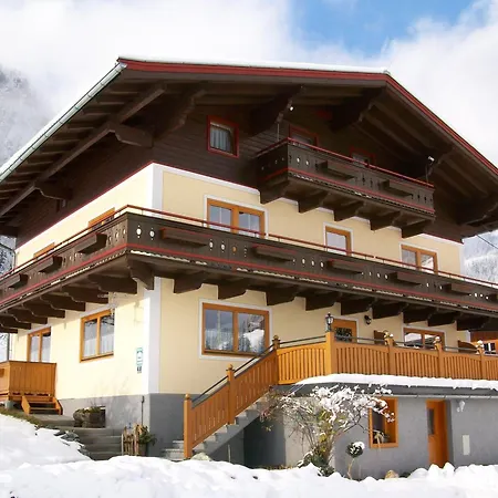 Oberschlassbergbauer * Wald im Pinzgau